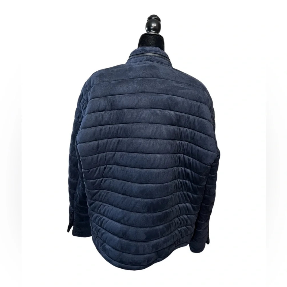 ❌SOLD ❌
Zara Men’s Quilted Transitional Leather Jacket in Navy Blue - Picture 3 of 10